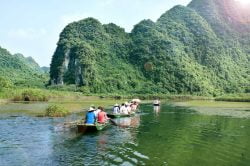 Visite de Ninh Binh en barque
