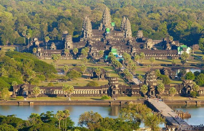 Le temple d'Angkor Wat - Un joyau architectural et spirituel à explorer