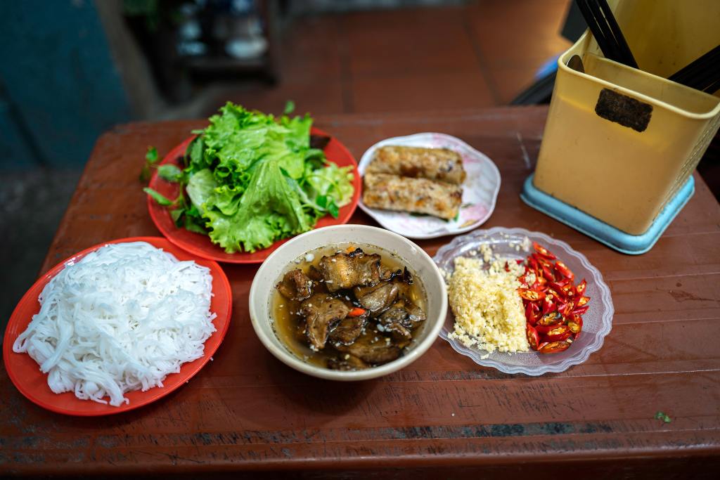 Que manger lors d’un voyage au Vietnam en famille : Bun cha